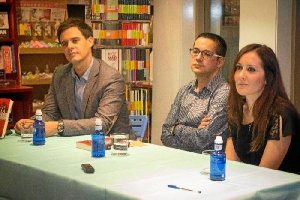 Cerezuela acompañado por Christián Gálvez e Inma Segura.