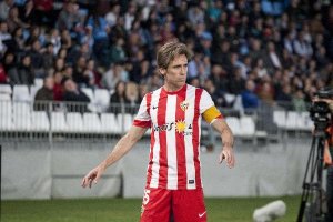 Miguel Ángel Corona quiere seguir una temporada más.