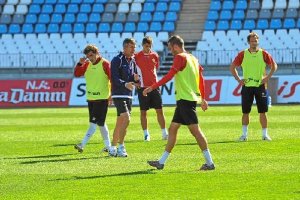 Lucas Alcaraz y Aleix Vidal juntos en un entrenamiento.