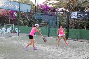 Las parejas ven el cuadro final y pelean cada punto.