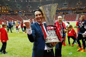 Emery sigue teniendo ofertas.