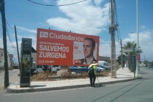 cartel en el que el candidato de Cs pide “salvar” Zurgena