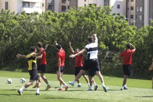 Entrenamiento del filial en el campo de La Vega.