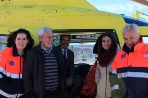 el delegado de Salud con concejales de Albox en el nuevo helipuerto.