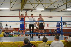Almería sigue aportando boxeadores.