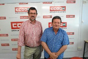 Rafael esteban ayer en su reunión con Comisiones Obreras.