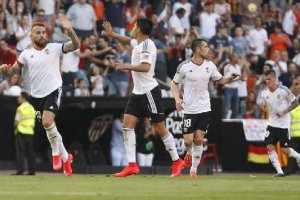 La afición del Valencia se moviliza.