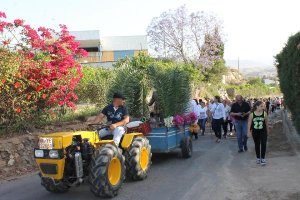 El tractor que llevó al santo más agrícola