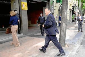 Javier Tebas entrando a la Audiencia.