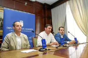 El vicepresidente de la Diputación junto al representante de Olympia y de Playa Senator