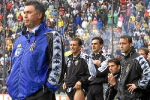 Carlo Ancelotti como entrenador de la Juventud.