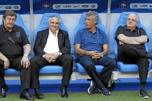 Alfonso García debe hablar con Ángel María Villar para que le eche una mano.