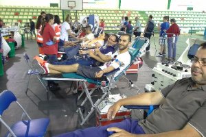 Imagen de donantes de sangre en la maratón del año pasado.