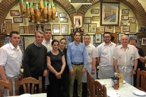 Camareros y cocineras de Casa Puga