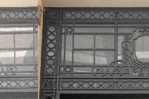 El antes y el después de la puerta del Celia Viñas