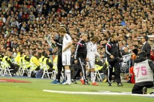 Ancelotti tiene que recomponer el equipo para los cuartos de final.