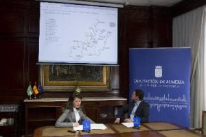 La diputada y el vicepresidente presentaron ayer esta novedosa guía 