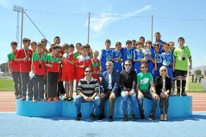 Entrega de premios en la categoría alevín.