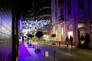 locales en la calle Marqués de Comillas de la capital