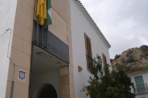 El detenido entró por la primera ventana.