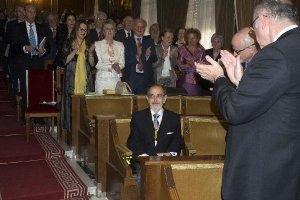 Francisco Robles, nuevo miembro de la Real Academia de Medicina de Andalucía Oriental.