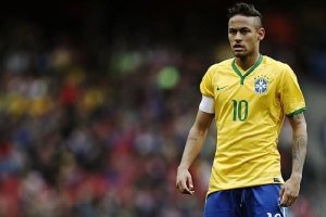 Neymar con Brasil.