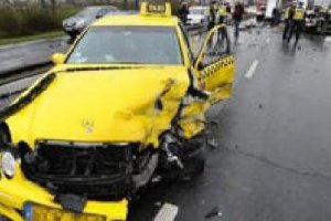 Así quedó en el taxi en el que iban los tres futbolistas.