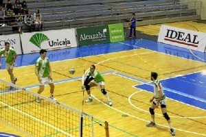 El jugador almeriense no se fía del potencial de Cajasol.