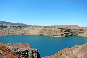 Lago de las minas de Alquife en el Marquesado granadino