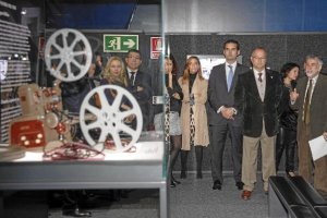 Inauguración ayer en la carpa de las Almadrabillas.