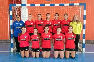 Las chicas roqueteras siguen su camino hacia el título nacional.