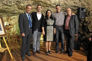 Autoridades, responsables de El Morato y el presentador de la muestra.