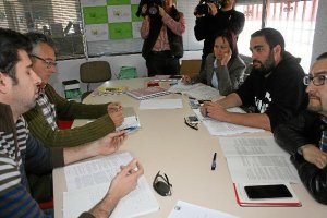 Encuentro entre Greenpeace-A y candidatos de IU.