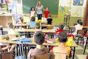 Niños en un centro escolar.