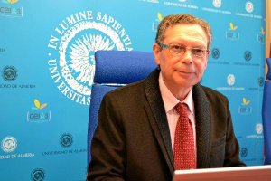 Los dos candidatos al Rectorado, Javier de las Nieves y Carmelo Rodríguez