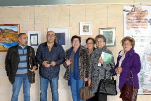 El alclade con miembros de la Asociación.