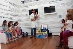 Taller infantil en el Museo de la Guitarra de Almería