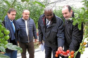 El embajador con el delegado de Agricultura