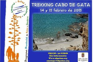 Cartel anunciador de una jornada inolvidable de senderismo.