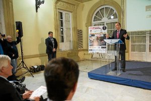 Luis Rogelio Rodríguez en la presentación de la Clásica Ciclista.