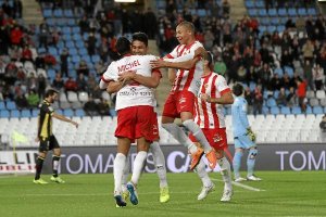 Michel Macedo se une a la lista de goleadores de un Almería letal.