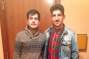 Toni Alcocer trabaja como enfermero en París e Ismael Sáez Martín viajará a Bruselas con ese objetiv