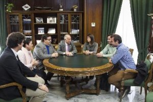 Reunión entre la Diputación y el Ayuntamiento.