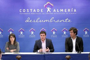 Javier Aureliano en la puesta en escena de una Almería muy activa.