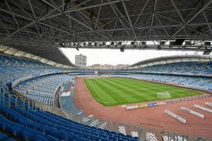 El Estadio de Anoeta mantiene las pistas de atletismo.