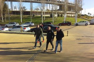 JIM y Rafagol saliendo al Anexo.