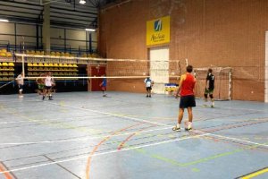 Los chicos del voleibol han comenzado su puesta a punto.