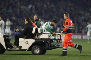 Matilla, instantes después de lesionarse.