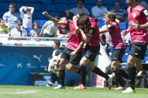 Fran Vélez debutó y marcó.