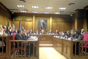 Pleno en el que se rechazó investigar el caso.